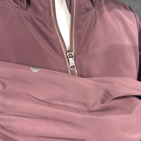 CALIA by Carrie Underwood Women’s Mauve Running Jacket Size M Hooded Reflective‎ - Picture 5 of 10